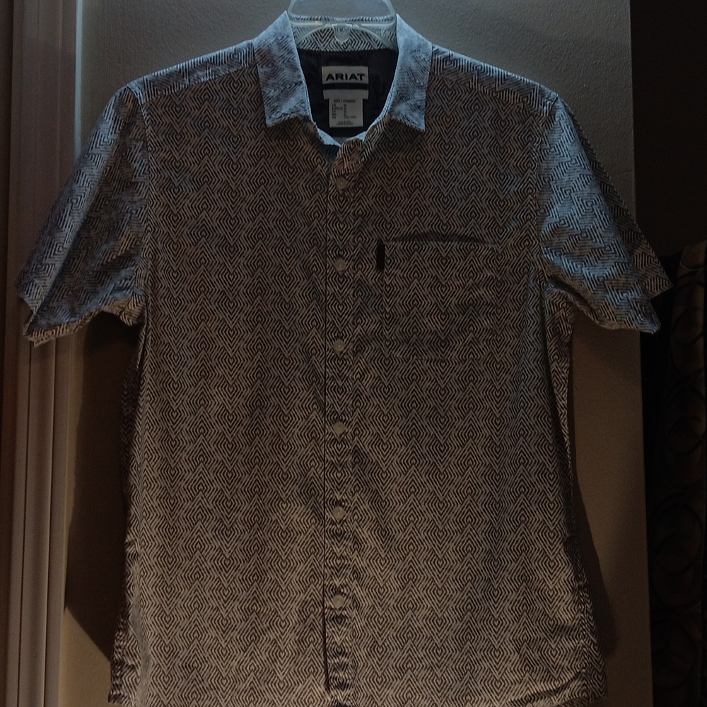 Ariat Men's Black and White Patterned Button Down Shirt - Picture 4 of 10